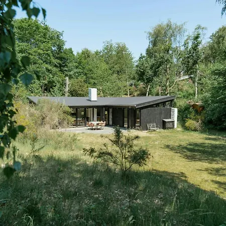 Near With Nordic Aesthetics Casa de Férias *