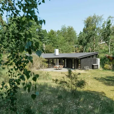 Near With Nordic Aesthetics * Ebeltoft