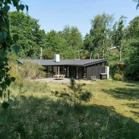 Holiday home Near With Nordic Aesthetics *